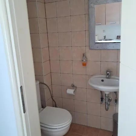 Aylida House Holiday home