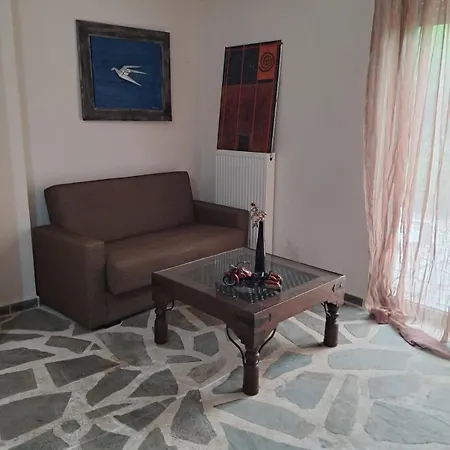 Aylida House Feriehus Paralia Avlidhos