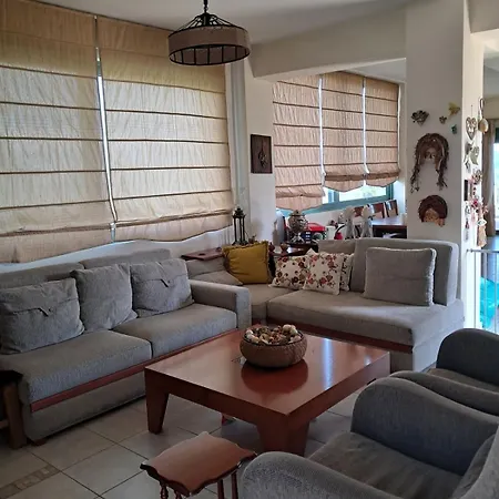 Feriehus Aylida House Paralia Avlidhos